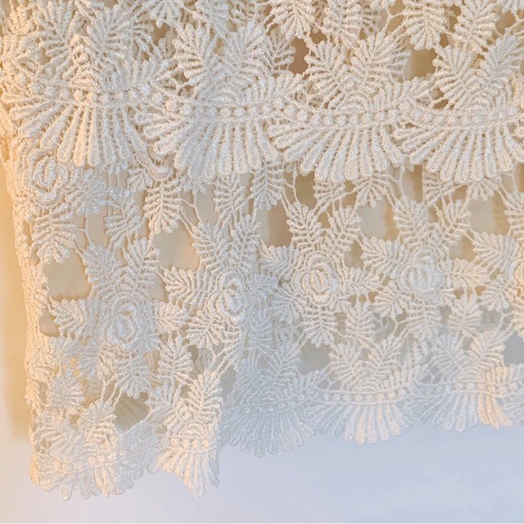 New Stone Cold Fox Sunflower Crochet Lace Blouse - Picture 8 of 14